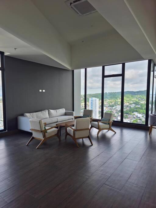 hermosa vista al mar y la ciudad - Apartamento de 1 dormitorio - 12