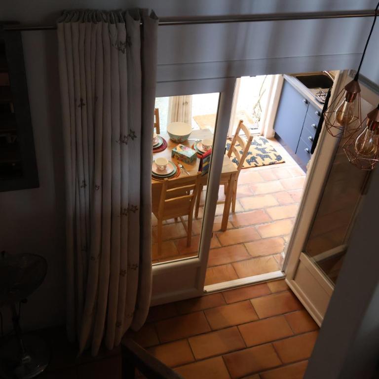 Gites Chambres d'hotes Mazet du Maréchal Ferrant - Chambre Familiale avec Terrasse - 10