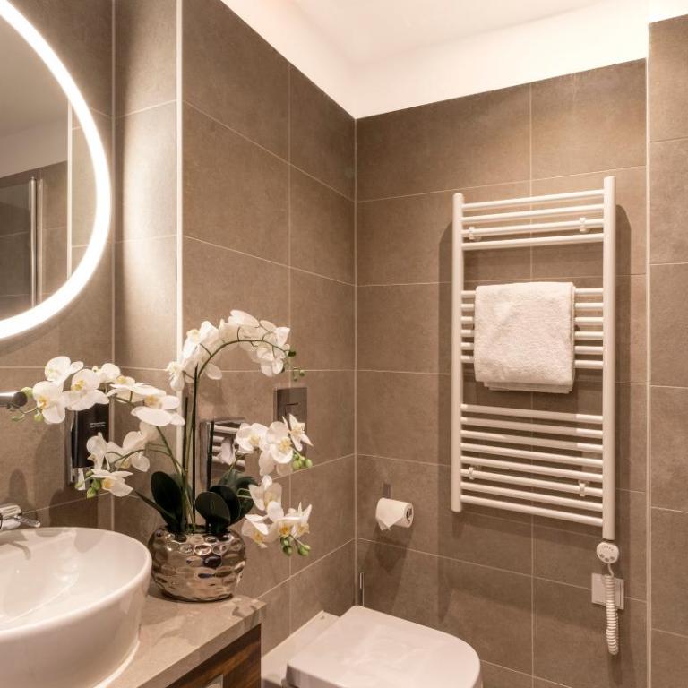 PLAZA Premium München - Premium Single Room - 6
