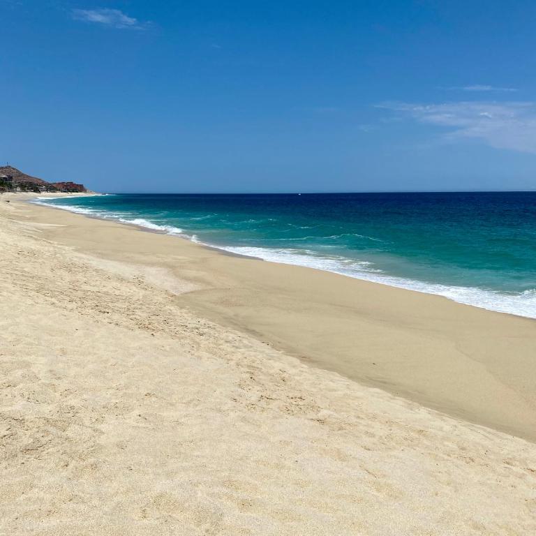 Beach front beautiful one bedroom Condo - Apartment with Balcony - 54