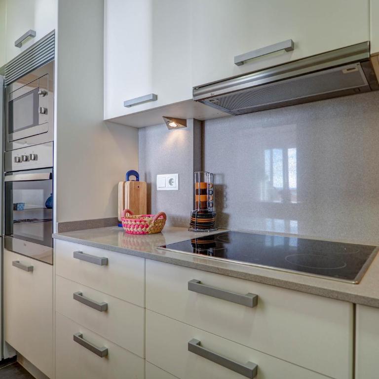 Ocean Skyline Penthouse by Hello Homes Sitges - Apartamento de 1 dormitorio - 20
