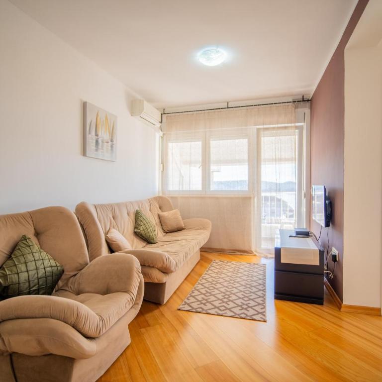 Apartman Centar - Apartman sa 2 Spavaće Sobe - 15