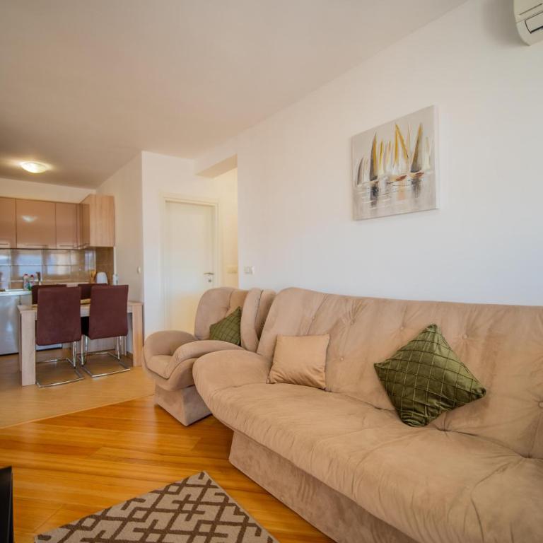 Apartman Centar - Apartman sa 2 Spavaće Sobe - 14