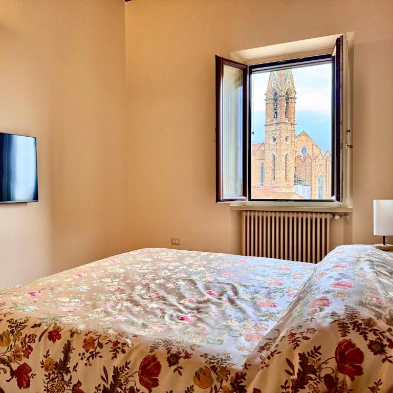 Double View - Two-Bedroom Apartment - 10