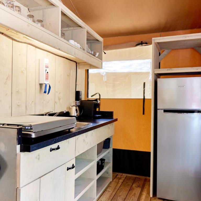 Glamping at Sardinia - Luxury Tent with Private Bathroom - 3