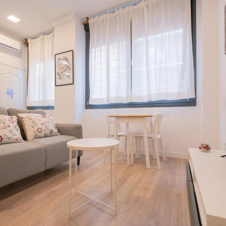 ABC Apartments Vistalegre II - One-Bedroom Apartment - 3