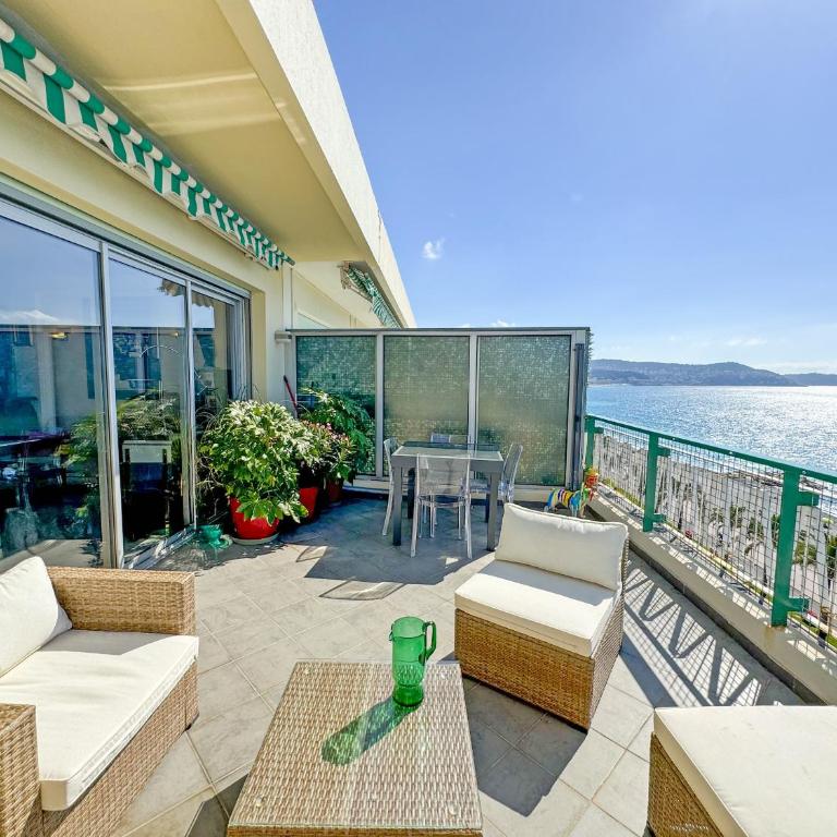 Breathtaking Rooftop Experience on Promenade - Appartement - Vue sur Mer - 1