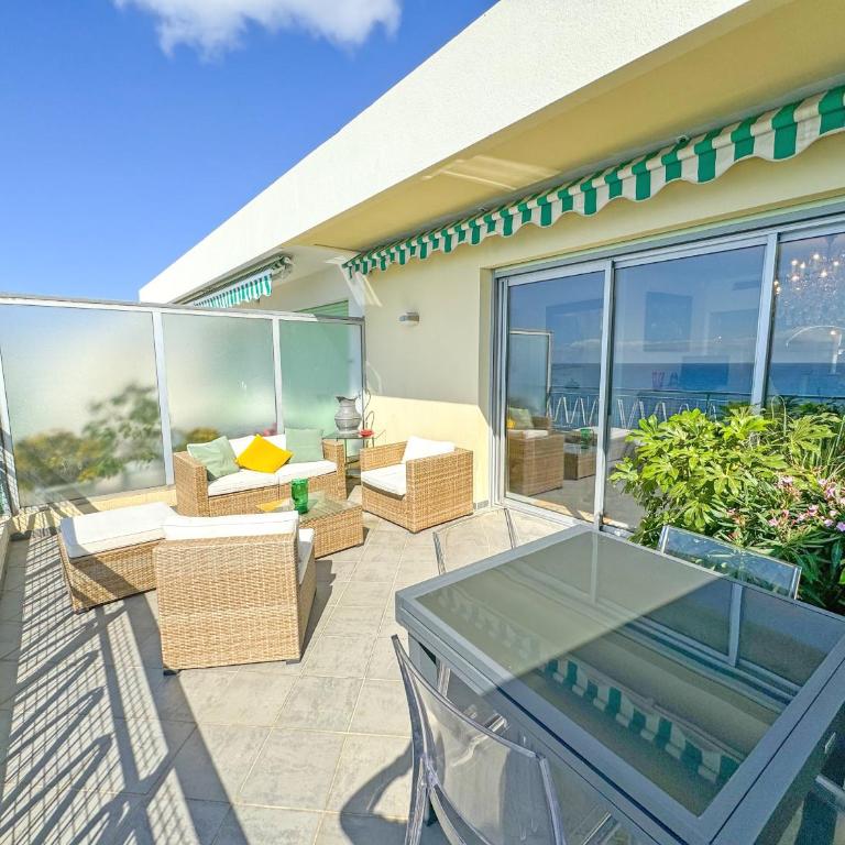 Breathtaking Rooftop Experience on Promenade - Appartement - Vue sur Mer - 3