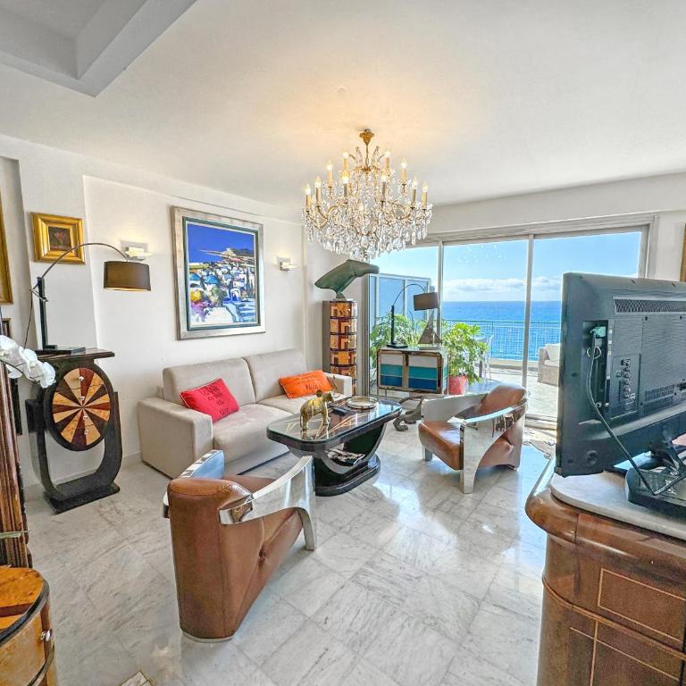 Breathtaking Rooftop Experience on Promenade - Appartement - Vue sur Mer - 12