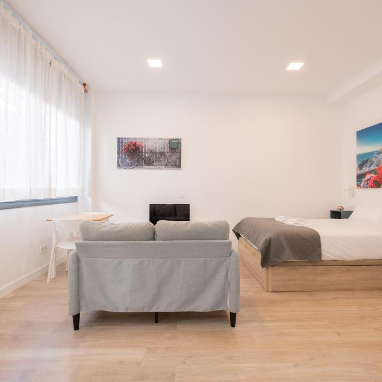 ABC Apartments Vistalegre II - One-Bedroom Apartment - 11