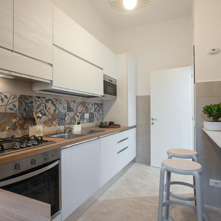BruSilva al Colosseo - Appartamento con 3 Camere da Letto - 81