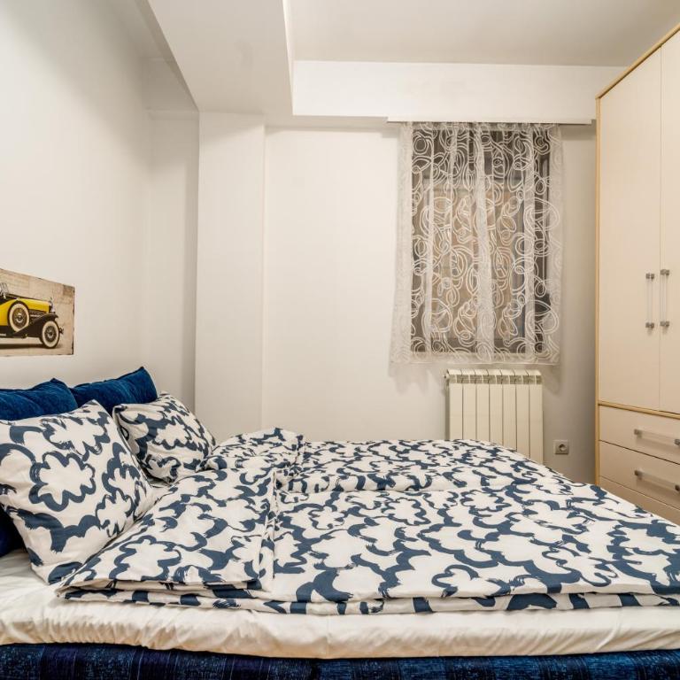 Apartment with balcony - Apartman sa 1 Spavaćom Sobom - 6