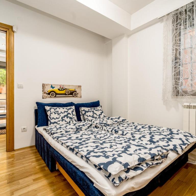 Apartment with balcony - Apartman sa 1 Spavaćom Sobom - 7