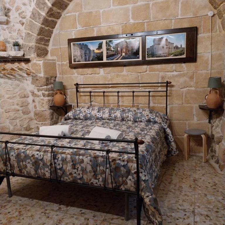 DOMUS CESARE - dimora storica totalmente in pietra nel cuore del centro storico con cabina doccia pietra in camera e zona relax esterna-historic residence entirely made of stone in the heart of the historic center with stone shower cabin in the room - Casa Vacanze - 41