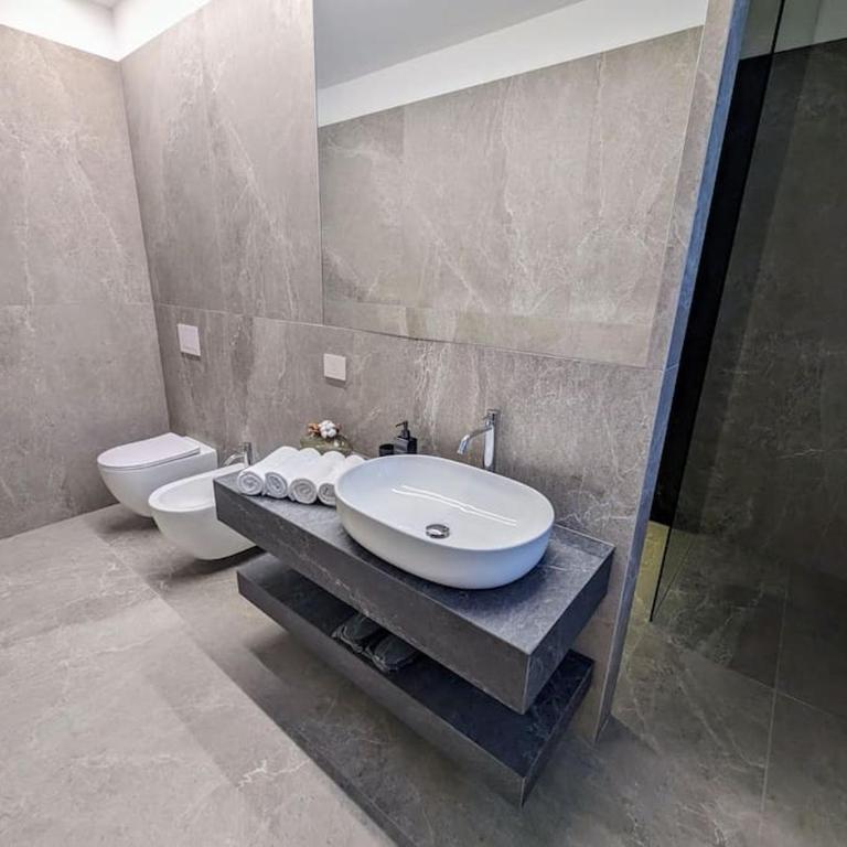 Villa Sembenini Suite with Balcony or terrace - Two-Bedroom Apartment - 12