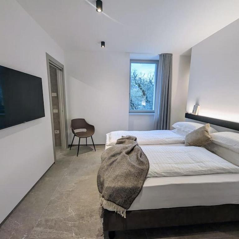 Villa Sembenini Suite with Balcony or terrace - Two-Bedroom Apartment - 15