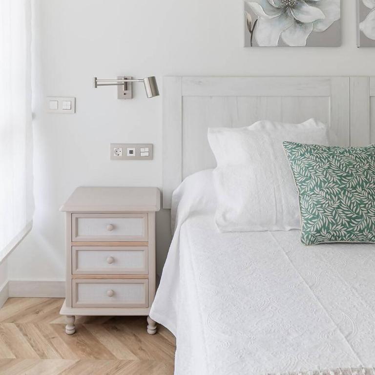 Apartamento moderno y cálido a 9 min de la playa - Apartamento - 12