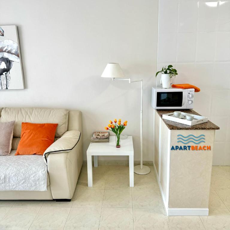 APARTBEACH SAN SEBASTIAN JUNTO PLAYA LARGA y CALA DORADA - Apartamento de 3 dormitorios - 14