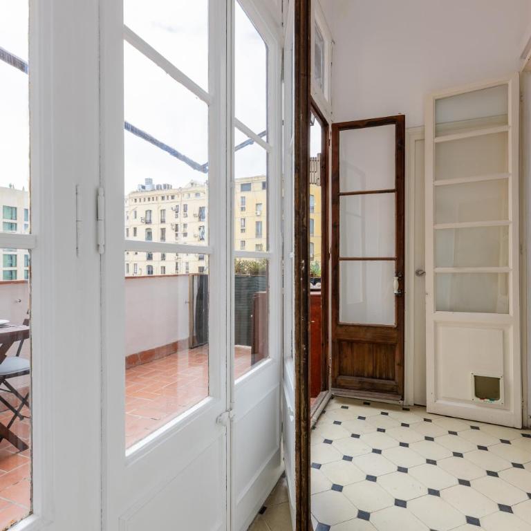 Housalia Paseo de Gracia - Two-Bedroom Apartment - 11