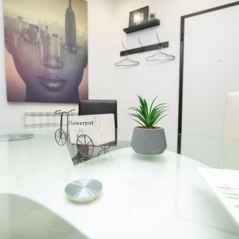 Modern House Orleans - Appartamento con 2 Camere da Letto - 9