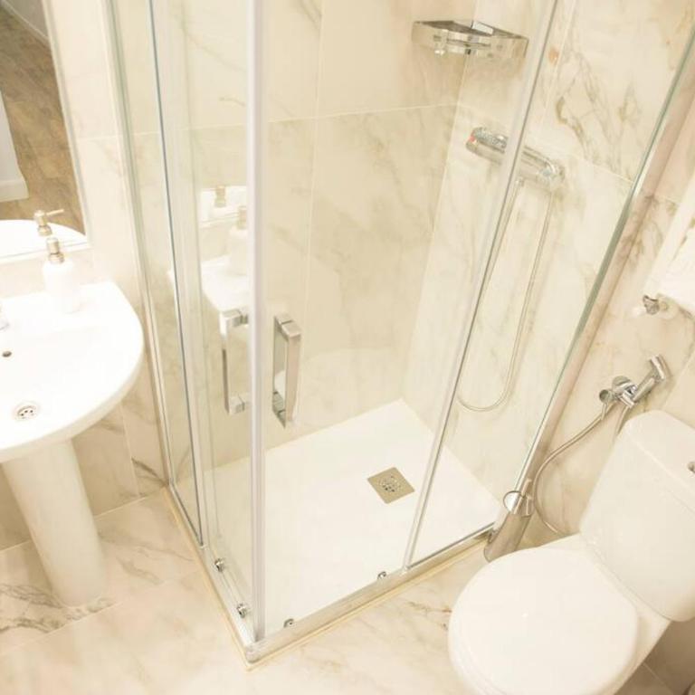 Style And Comfort in Opera-Puerta Del Sol - Apartamento de 3 dormitorios - 22