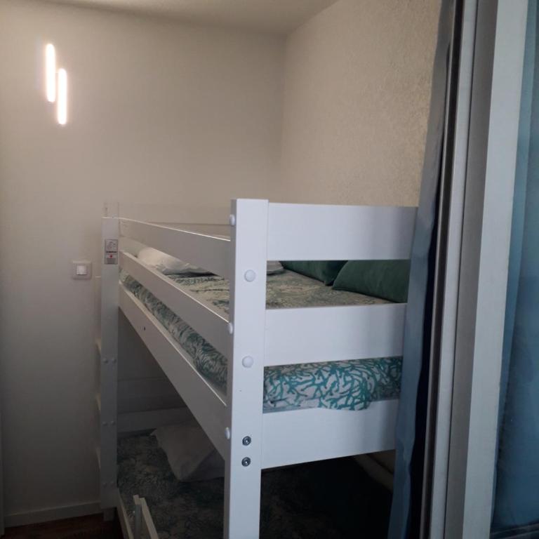 Coquet T3 bord lagon bras de mer cap d'Agde - Two-Bedroom Apartment - 4