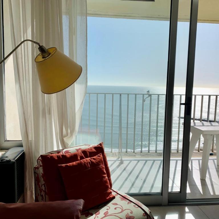 Departamento de tres ambientes frente al mar - Apartamento Estándar de 2 dormitorios - 2