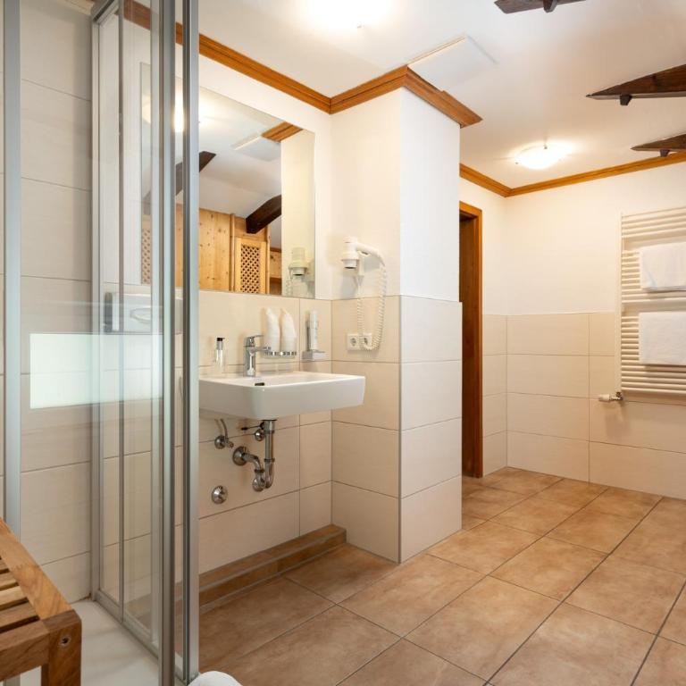 Landhaus St. Georg - Standard Familienzimmer - 10
