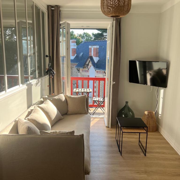APPARTEMENT REFAIT A NEUF, IDEALEMENT SITUÉ - Apartamento de 1 dormitorio - 9