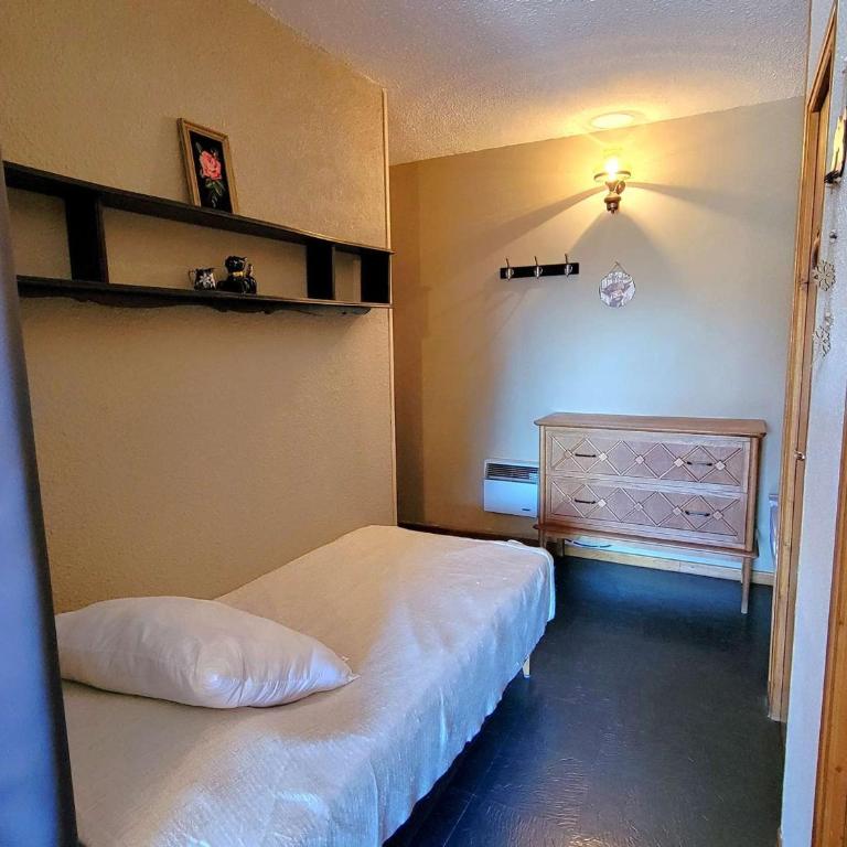 Charmant studio 4 pers. au pied des pistes - Balcon Sud Ouest, parking, centre station - FR-1-393-160 - Studio - 11