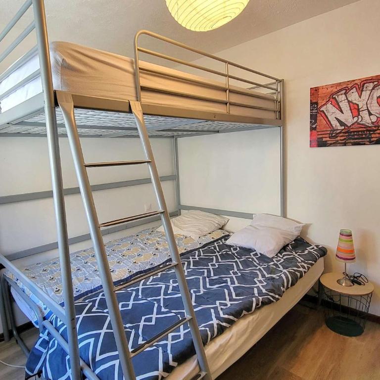 Appartement 2 Chambres - Terrasse - Centre Station - Parking - Appartamento con 2 Camere da Letto - 12