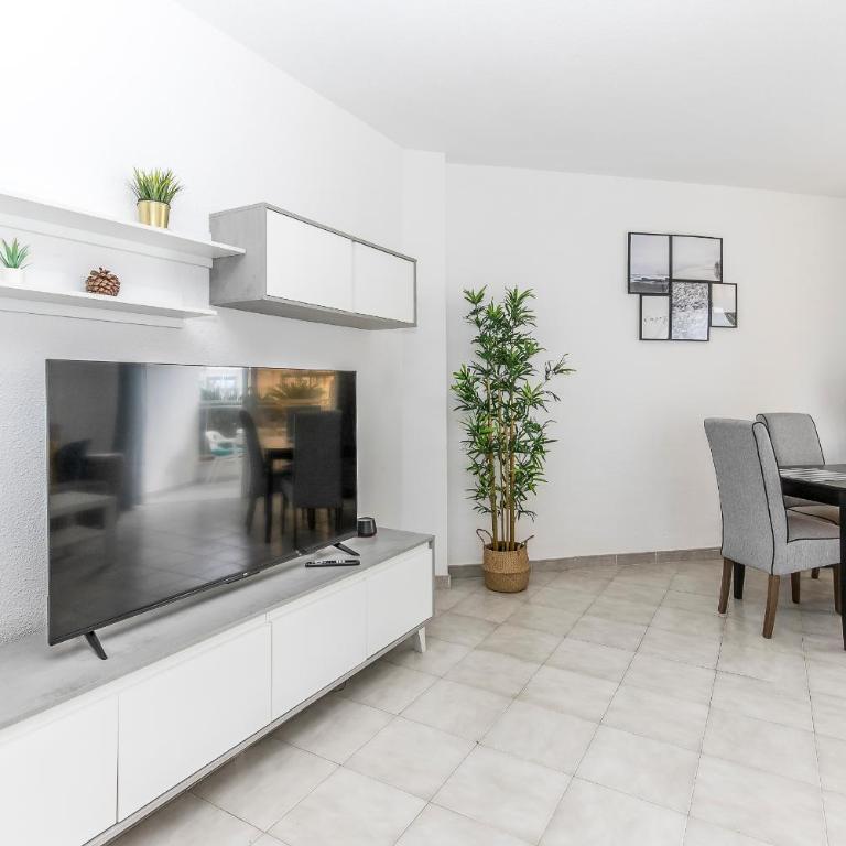 Charming El Médano Breeze Escape & Terrace - Apartamento de 1 dormitorio - 7