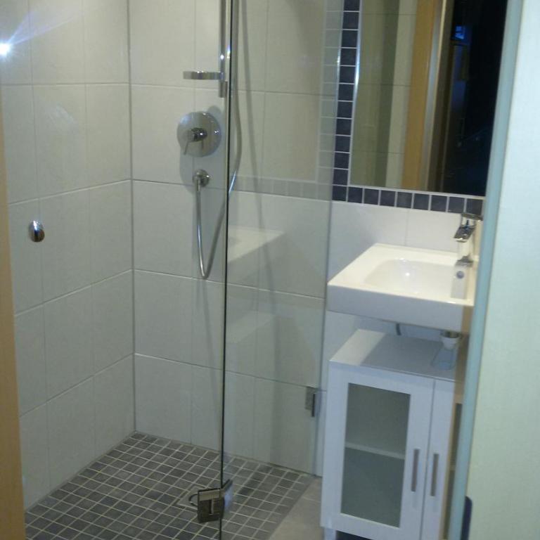 Apartment Haus am See - Apartment mit 2 Schlafzimmern und Balkon - 8