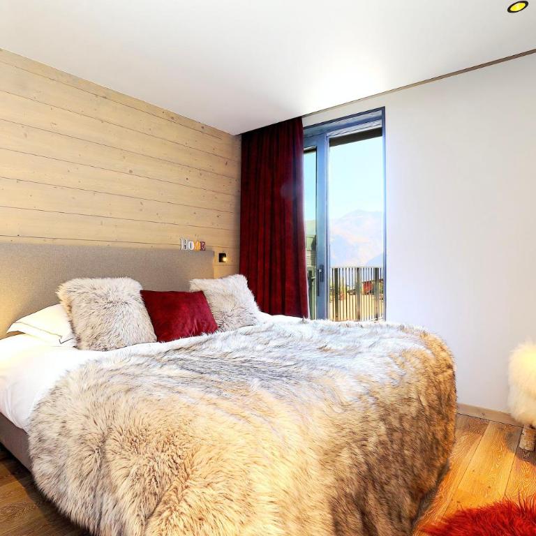Chalet Super G – 5 chambres en suite – Skis aux pieds – Vue exceptionnelle – 10 pers. - Chalet - 7