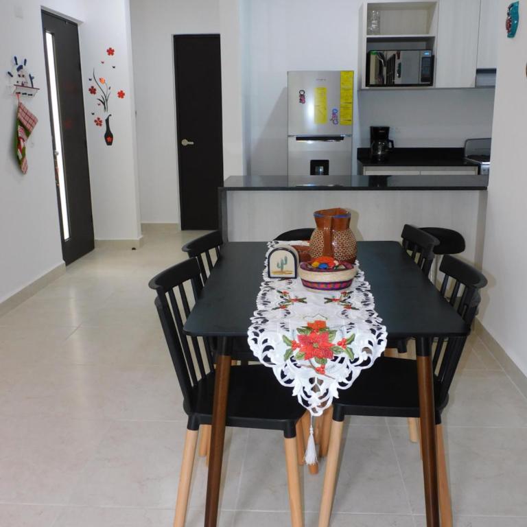 Gigi's Caribbean Paradise Aparment - Two-Bedroom Apartment - 15