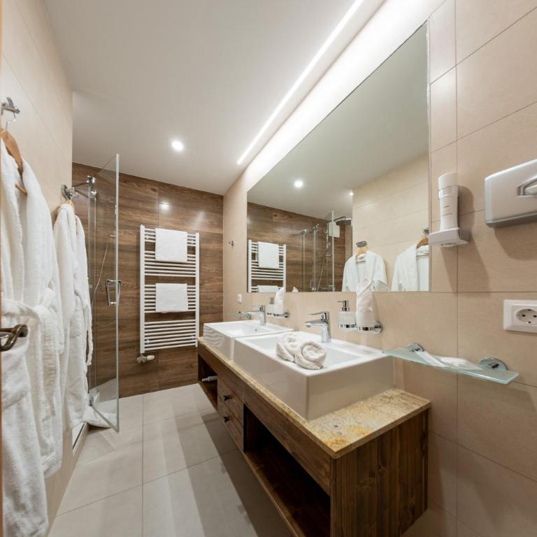 Landhaus St. Georg - Suite mit Balkon - 8