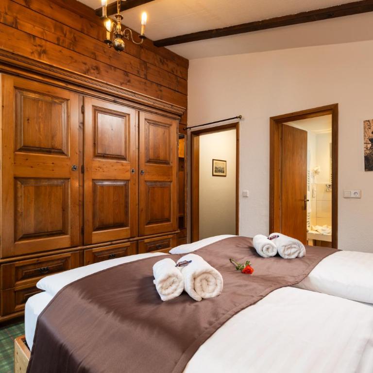 Landhaus St. Georg - Doppelzimmer mit Balkon - 10