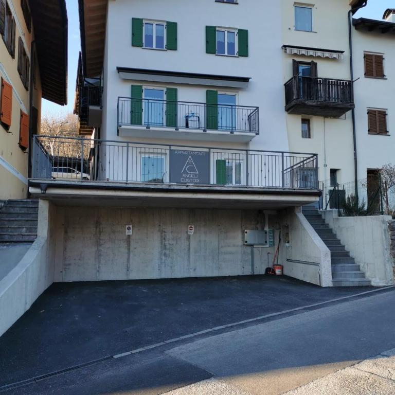Casa vacanze Angeli Custodi - Appartamento con 1 Camera da Letto e Vista Lago - 2