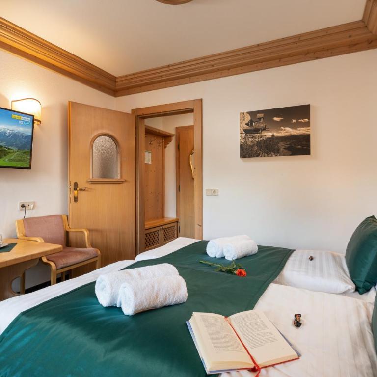 Landhaus St. Georg - Doppelzimmer mit Balkon - 14