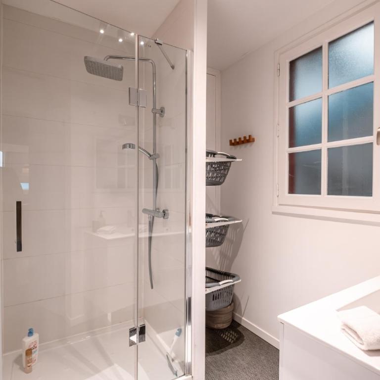 Le Duplex - Clim - Parking - WiFi - Appartement 3 Chambres - 28