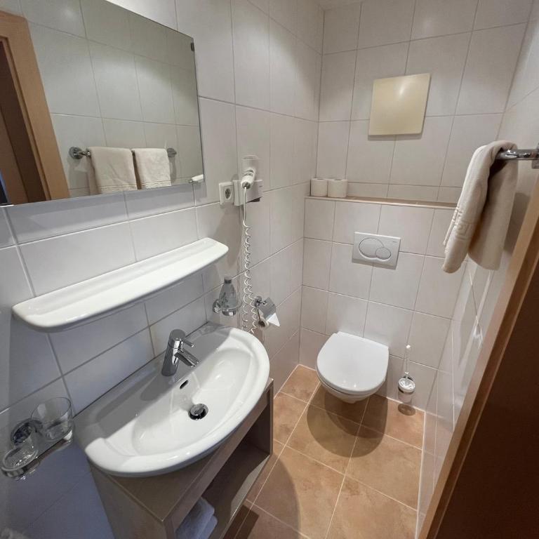 Franzele Appartements & Breakfast - Apartment mit 2 Schlafzimmern und Balkon - 3