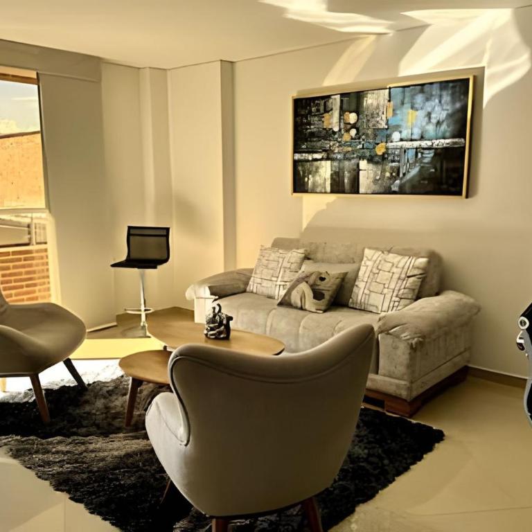 Moderno Apt. Balcón con vista, rápido WiFi y AC - Apartamento - 1