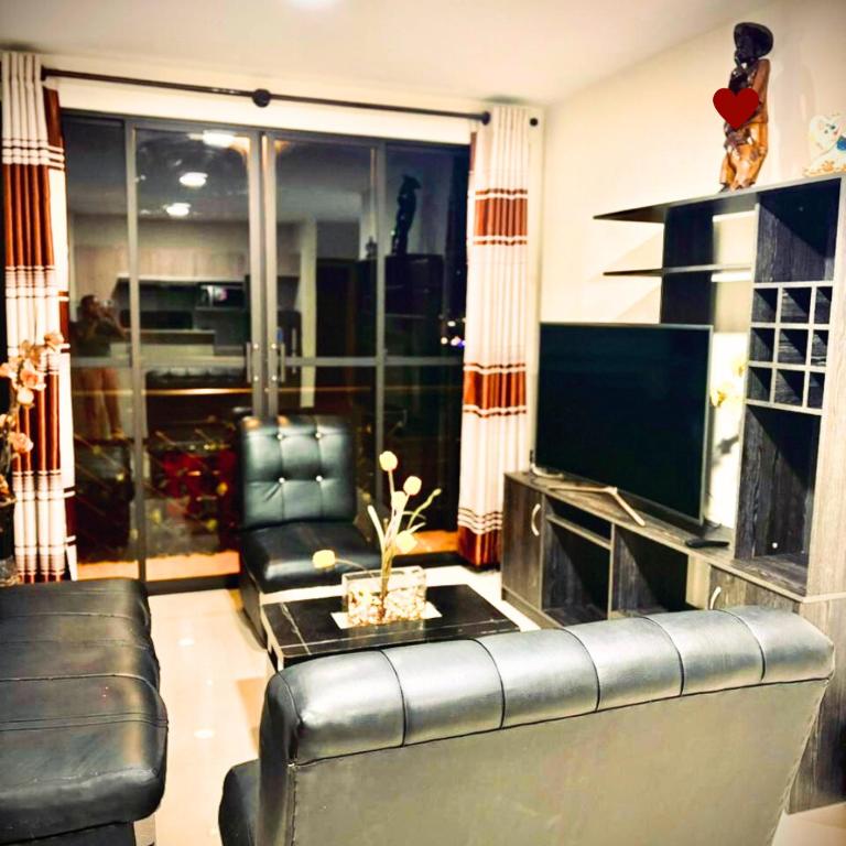 HERMOSO APARTAMENTO con hermosa VISTA - Apartamento de 2 dormitorios - 7