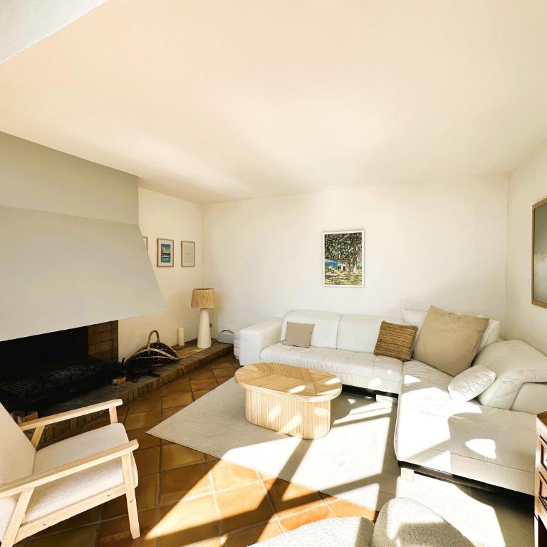 Villa Lougabie pour 8 personnes, vue mer et piscine sur le Domaine de Valcros à La Londe-Les Maures - Haus mit 4 Schlafzimmern - 12
