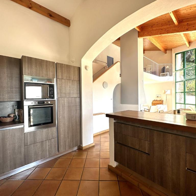 Villa Lougabie pour 8 personnes, vue mer et piscine sur le Domaine de Valcros à La Londe-Les Maures - Haus mit 4 Schlafzimmern - 17