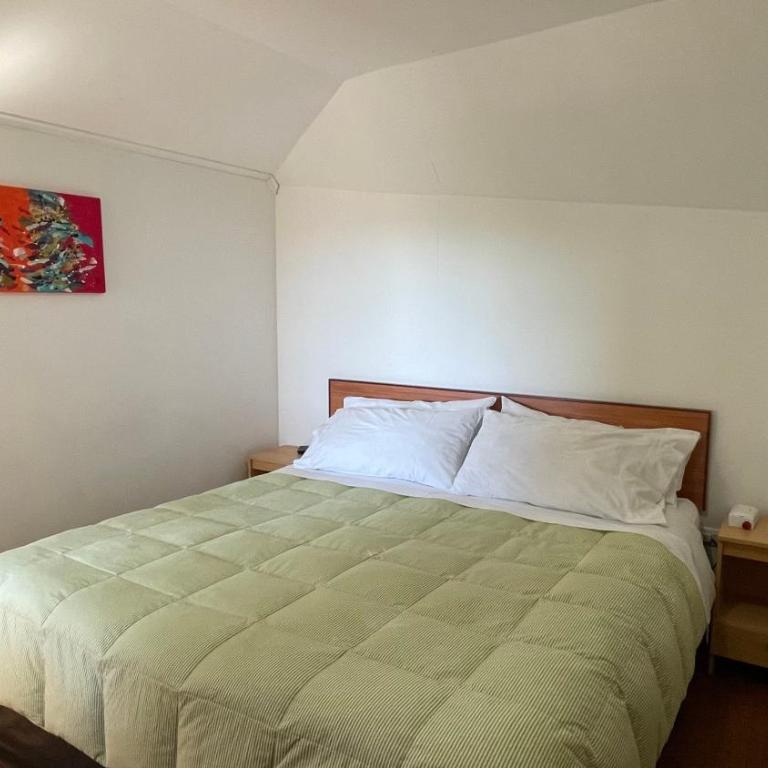 Hostal Recreo - Habitación Doble con baño - 1 o 2 camas - 1