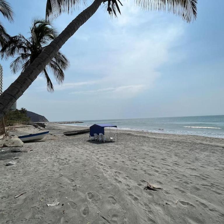 Lujo Apto- Santa Marta - Primera Línea - Two-Bedroom Apartment - 67