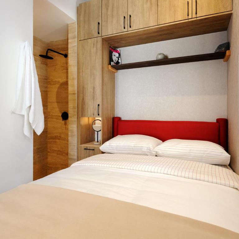 Casa Colon - One-Bedroom Apartment - 12