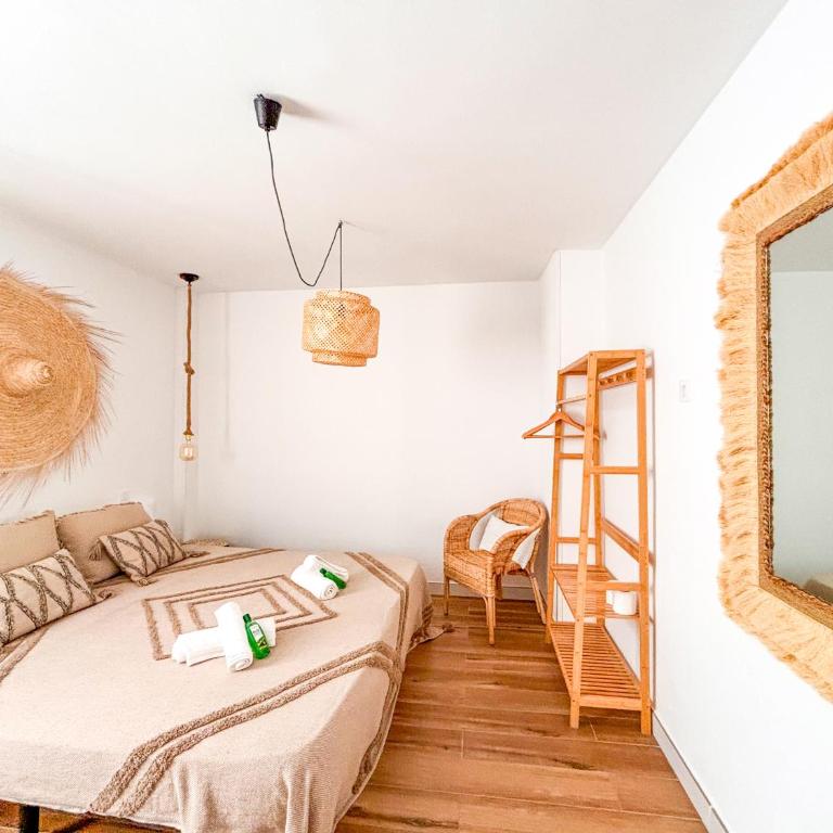 Chakra House Fuerteventura - Boutique Guesthouse for Conscious Travelers - Habitación Doble con baño compartido - 1 o 2 camas - 4