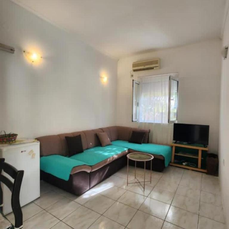 Apartments Ksenija - One-Bedroom Apartment - 8